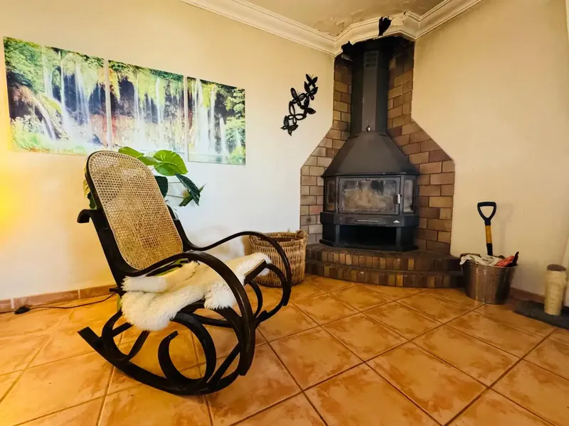 We present this fully legalized property, with grid electricity and its own well, located just 2 minutes from the center of Llucmajor, built — photo 10