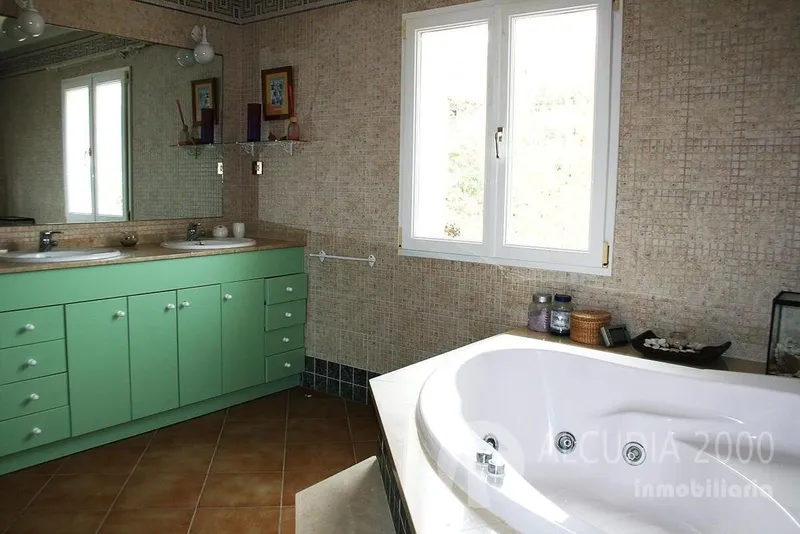 Chalet — photo 12