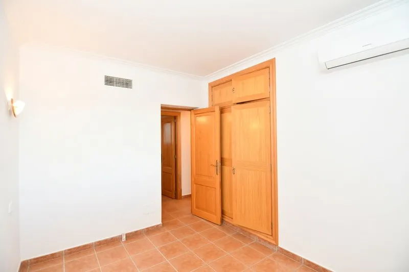 Country house on a quiet plot between Santanyi and Campos — photo 9