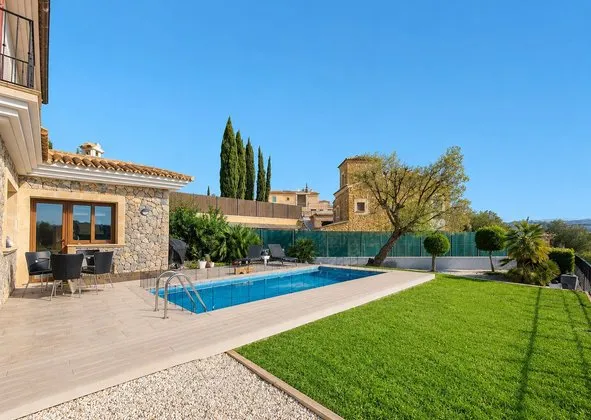 Terraced house in Es Capdellà, Calvià — photo 2