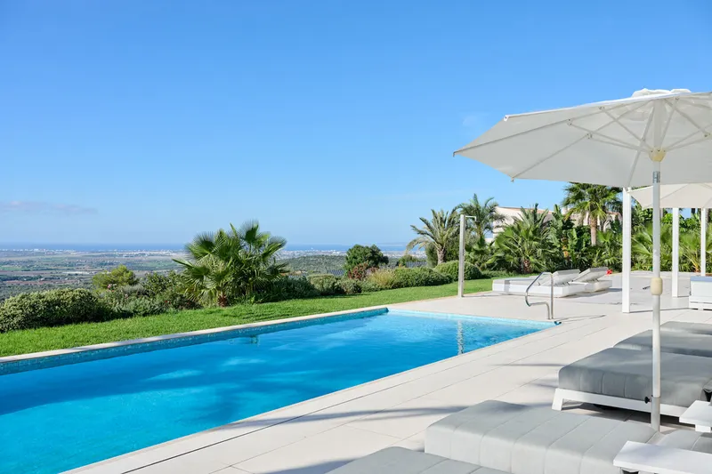 Mediterranean luxury villa with breathtaking views in Puntiró - Marcel Remus Real Estate — photo 5