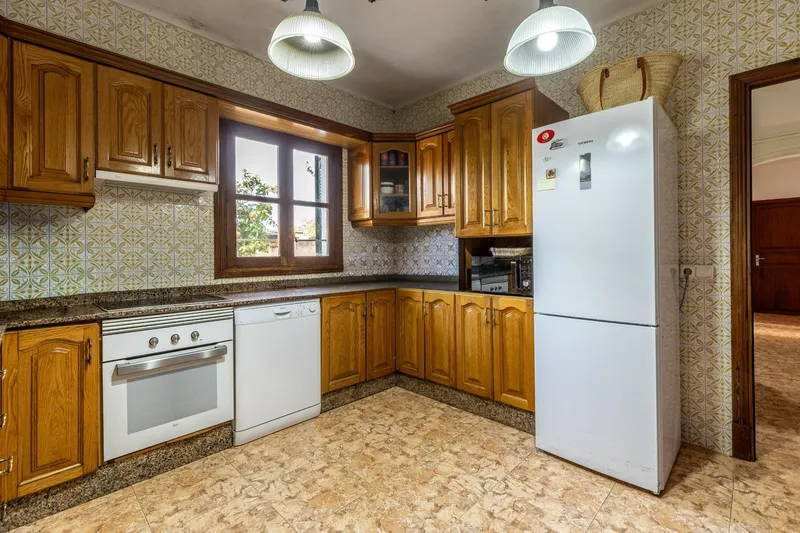 Unique Opportunity in Santa María, Mallorca! Rustic Estate with Two Independent Dwellings and Pool — photo 4