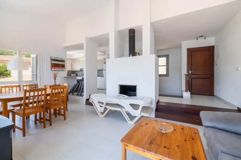 This impressive duplex in Canyamel offers stunning panoramic sea views and is just a few minutes' walk from the beach. — photo 5