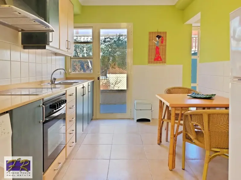 Fantastic semi-detached villa, located a few meters from the beach — photo 7