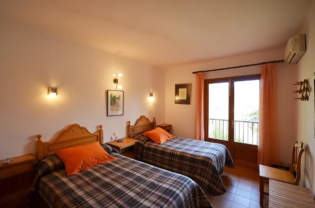 Semi-attached house with terrace overlooking the Repic beach in Port de Sóller for long term rental — photo 8