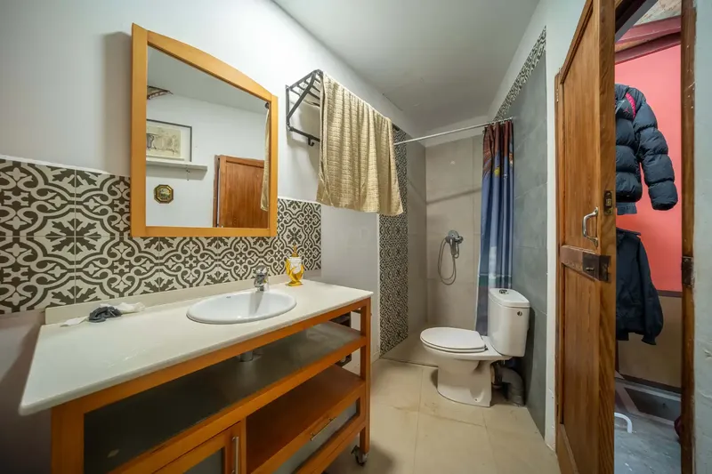 Exclusive Industrial-Style Ground Floor in the Heart of Sineu — photo 12