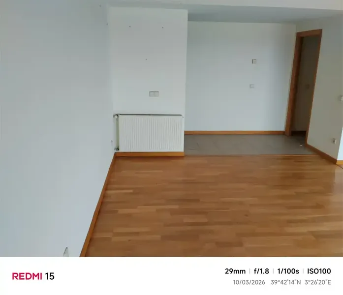 Piso ático de 120 m2, recibidor, Salón comedor con cocina en Kichenett de 45 M2, terraza de 10m2 con estupendas vistas, los días despejados  — photo 12