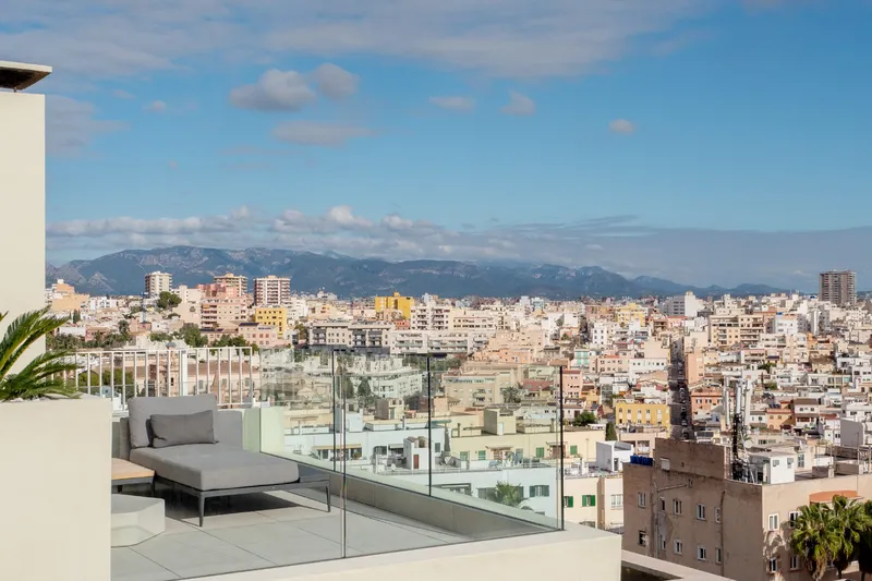 Luxury refurbished penthouse in Son Armadams with panoramic views — photo 3