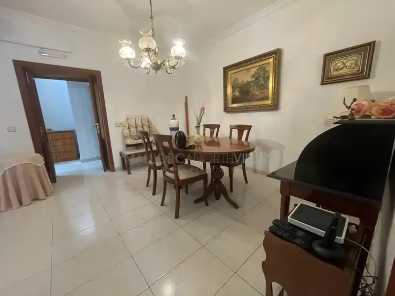 Located in the center of the charming village of Caimari, this two-story Mallorcan house offers character, space and many possibilities. — photo 12