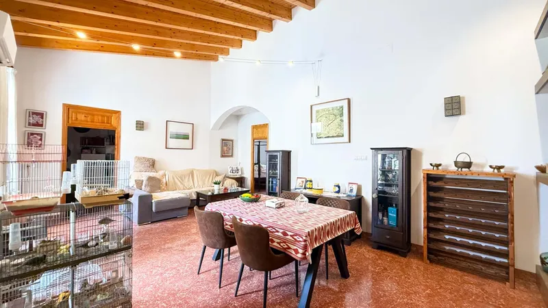 Amplio piso de tres dormitorios con balcón en Porto Cristo — photo 4