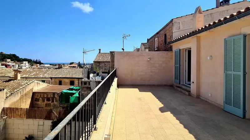 Townhouse with pool — photo 6