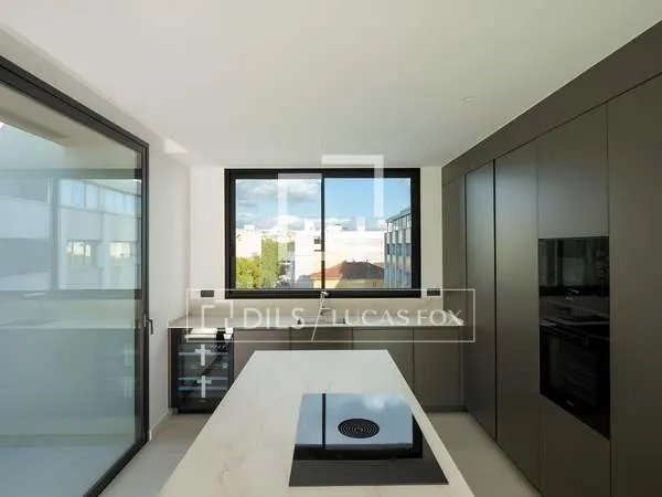 150m² penthouse with 200m² terrace for sale in Palma de Mallorca — photo 8