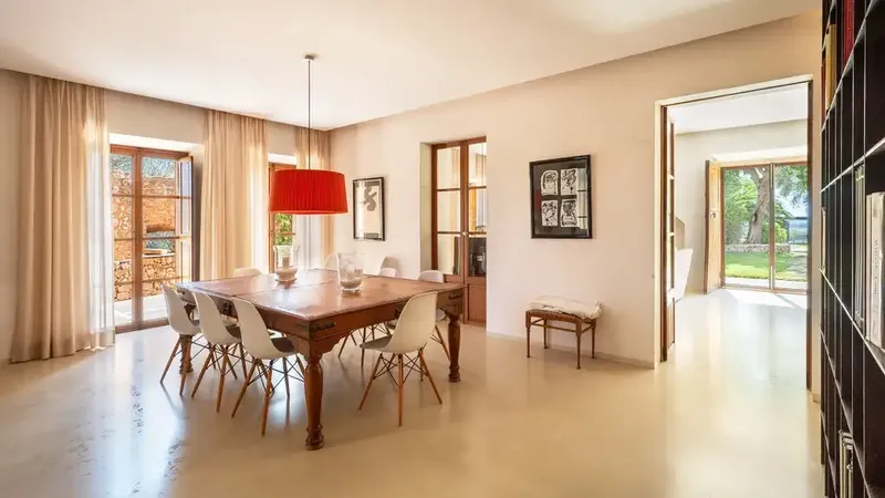 Ubicada en la exclusiva y tranquila zona de Sa Casa Blanca, Palma, esta extraordinaria finca rústica representa el perfecto equilibrio entre — photo 3