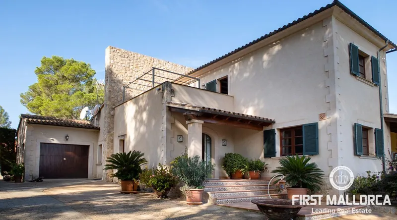 Real estate picture 0 Ref. No. 74803 — photo 3