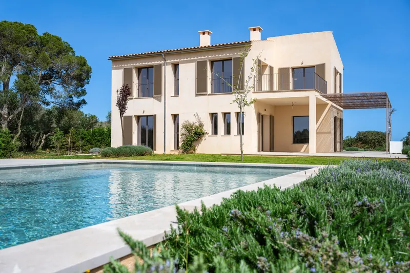 New-build finca with modern architecture on large plot in Santanyí — photo 2