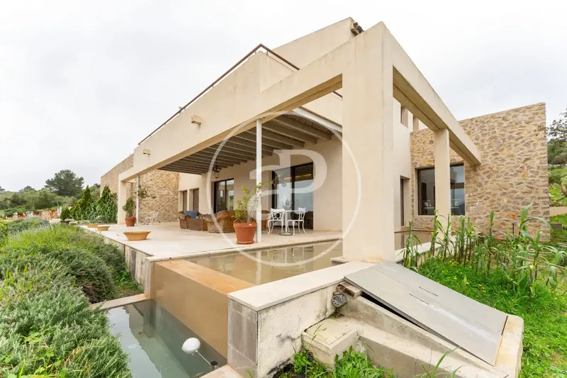 House for sale with sea views in an area near Artà — photo 5