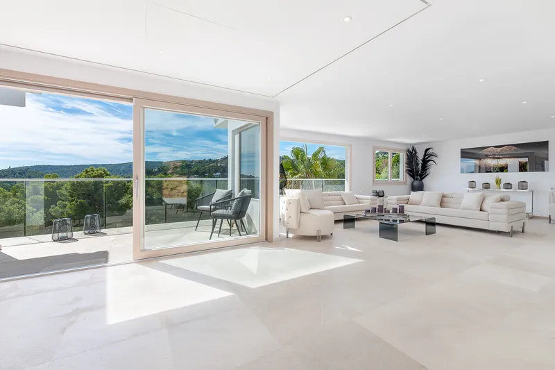 Renovated villa in Son Vida with large pool terrace and privacy — photo 6