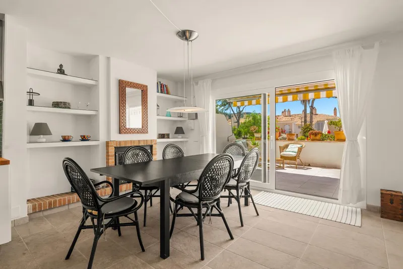 Spacious and Comfortable Double Apartment in Camp de Mar — photo 5