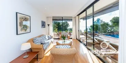 Real estate picture 0 Ref. No. 78147 — photo 10