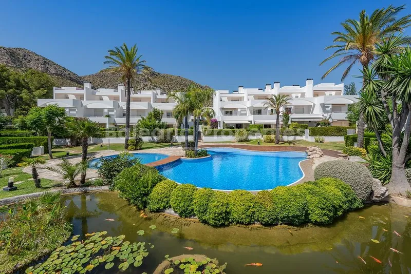 Luxury townhouse with communal pool for sale in Puerto Pollensa, North Mallorca — photo 3