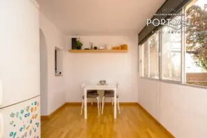 Charming and bright apartment with a covered terrace — photo 12