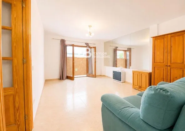 Flat / apartment in Calle de Caracas, Nou Llevant, Palma de Mallorca — photo 4