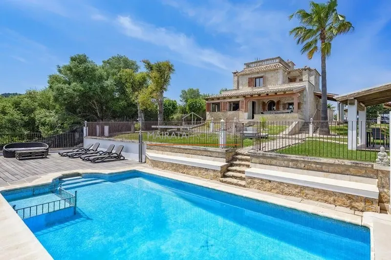Finca with views for sale in Alcudia — photo 2