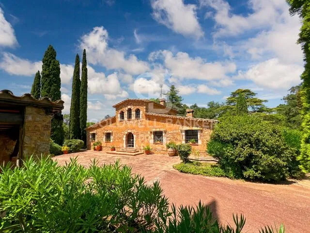 Real Estate in Baix Empordà — photo 3