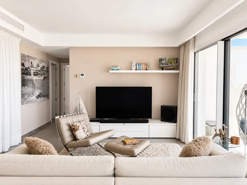 La Mola—Stylish Apartment with a Garden, Chill-Out Area, and Stunning Ocean Views — photo 10