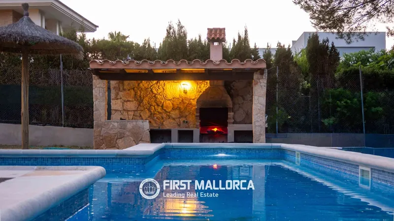 Villa for sale in Santa Ponsa, Calvià, Mallorca — photo 1