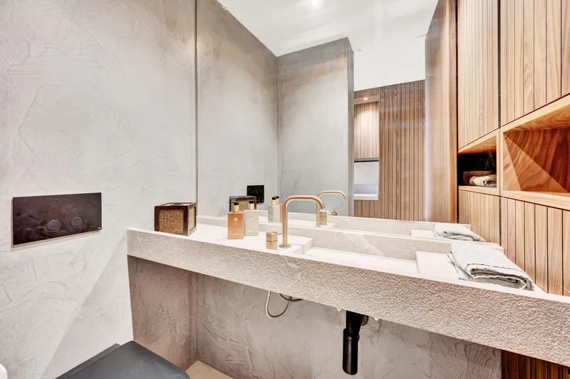 Exclusive apartment with sea views in sought-after residential complex in Portals Nous — photo 9