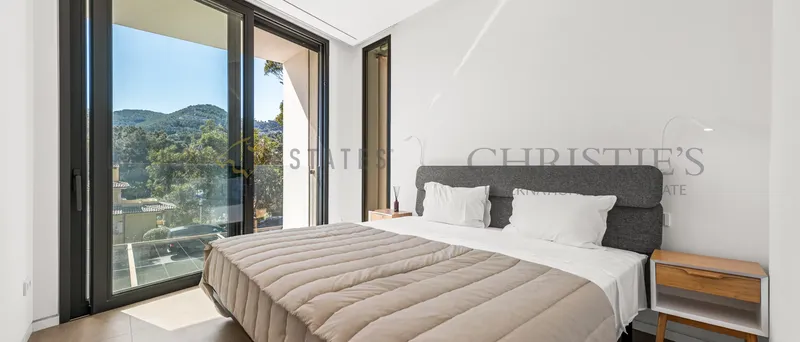 Modern villa in Son Vida with pool — photo 11