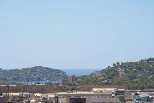 Calvia, Mediterranean finca near Calvià with stunning sea and mountain views in the southwest of Mallorca — photo 7