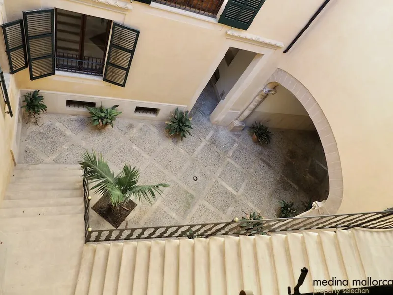 Duplex apartment in the historic center of Palma — photo 2