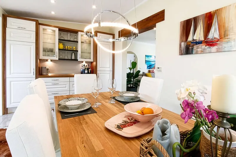 This exceptional modern Ibizan-style finca is located in the idyllic countryside near Sineu - an elegant retreat with plenty of — photo 8