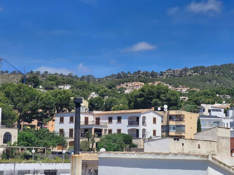 Mediterranean townhouse with fantastic roof terraces just 300 meters from the beach — photo 4