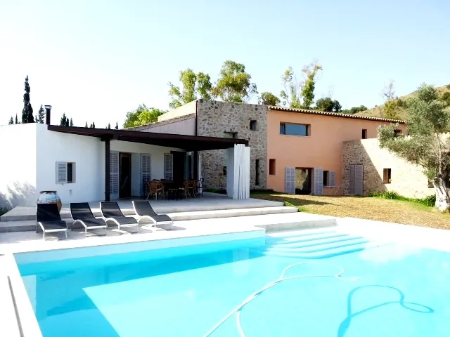 Minimalist finca with views of Artà — photo 9
