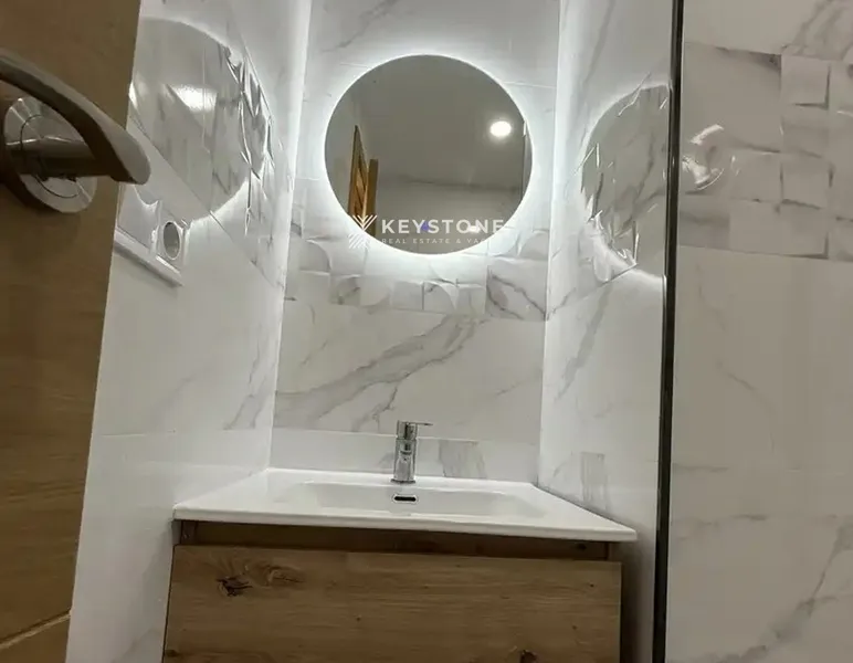 Penthouse — photo 12