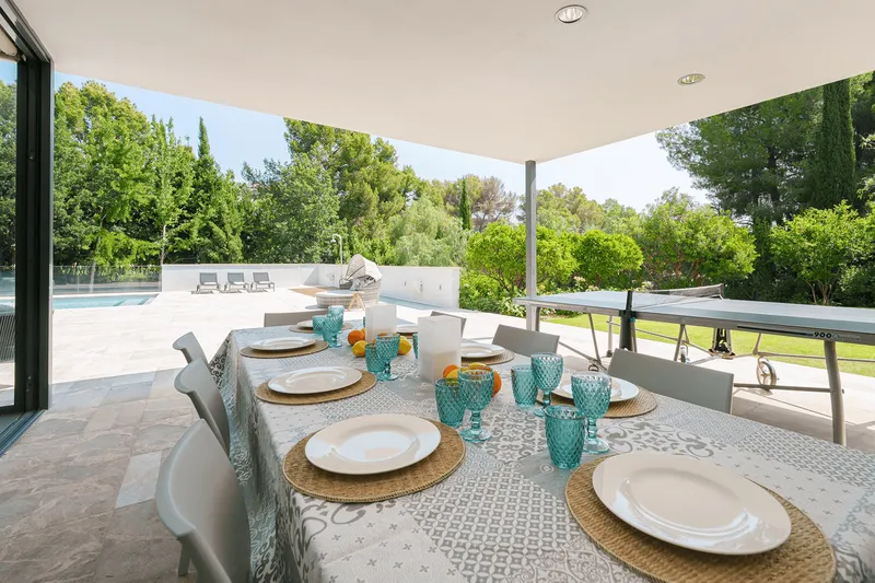 Holiday and seasonal rental: Chalet for rent available during the summer months in Son Vida — photo 8