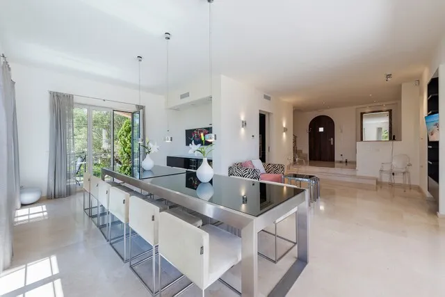 Sea view villa with tourist license for sale in Puerto Andratx, Southwest Mallorca — photo 7