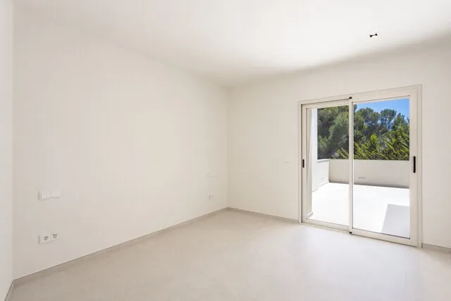 Fully renovated golfside villa for sale in Nova Santa Ponsa, Southwest Mallorca — photo 10