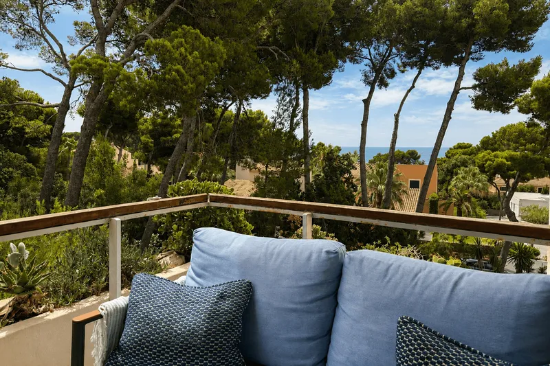 Exclusive apartment in Costa de los Pinos – golf course, partial sea views and Mediterranean living ambience — photo 8