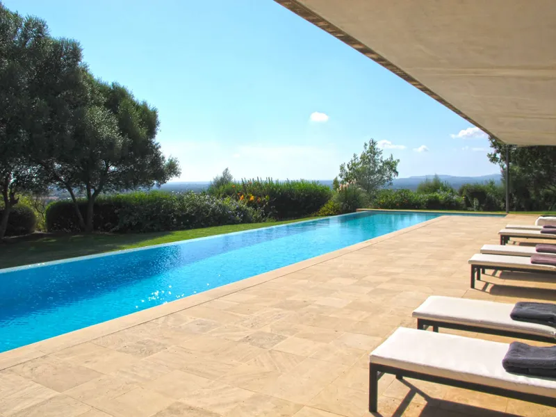 17,000 m² finca with 9 rooms, guest house and pool for sale — photo 12