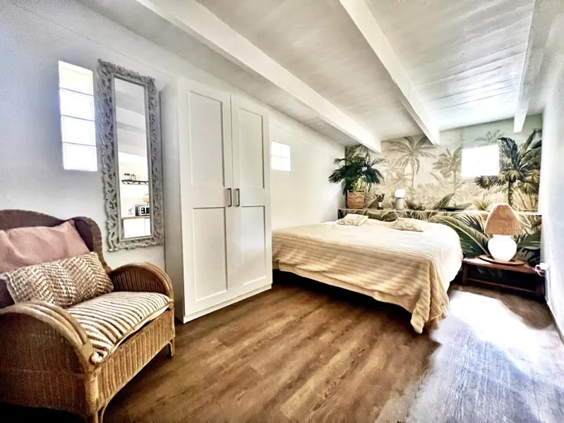 Finca property with vacation rental license in Llucmajor — photo 11
