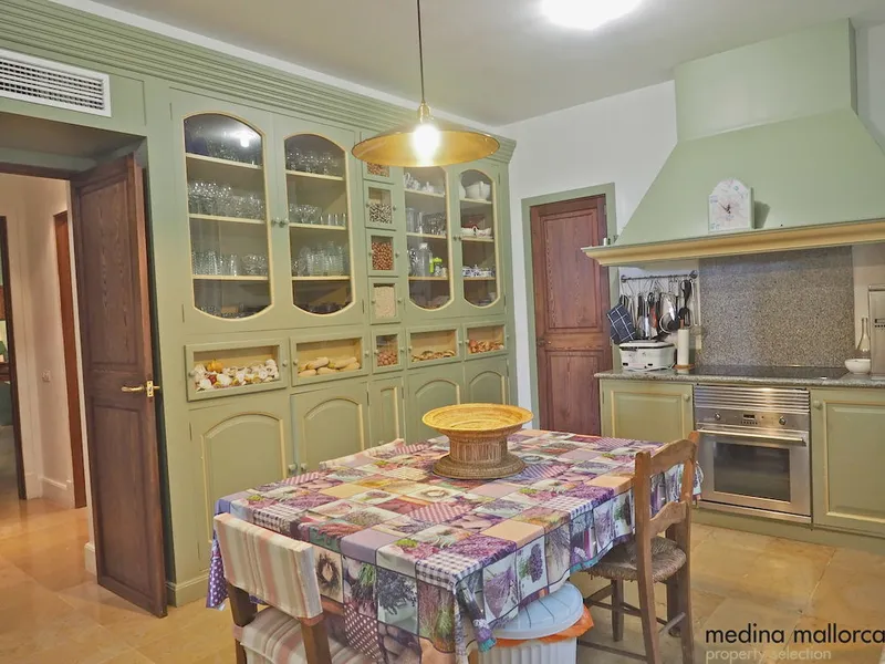 Magnificent estate surrounded by impressive gardens in Llubí — photo 12