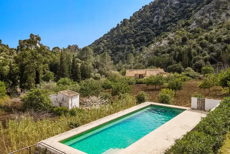 Spectacular mansion in the Tramuntana mountain range accessed via a private road — photo 3