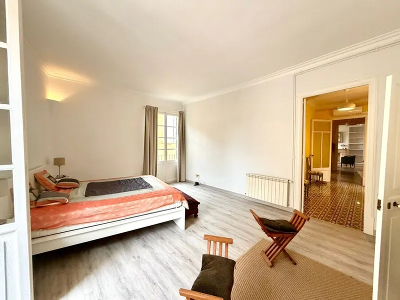 Spacious and Bright Old Town Apartment in Palma — photo 6