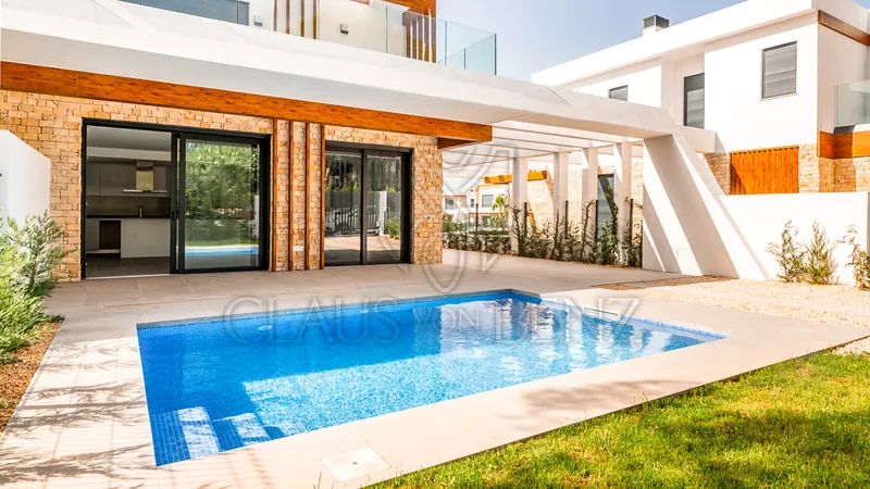 Cala Ratjada – Exclusive terraced villa in a modern residential complex – Ready to move in! — photo 1