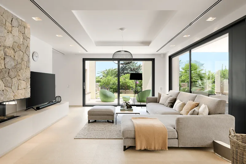 Property cmqtpf7d500h3k17asbz6x7yr — photo 7