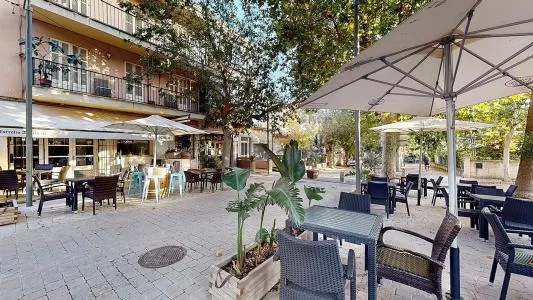 Pub - Puigpunyent, Built Surface 114m², 3 Bathrooms — photo 2